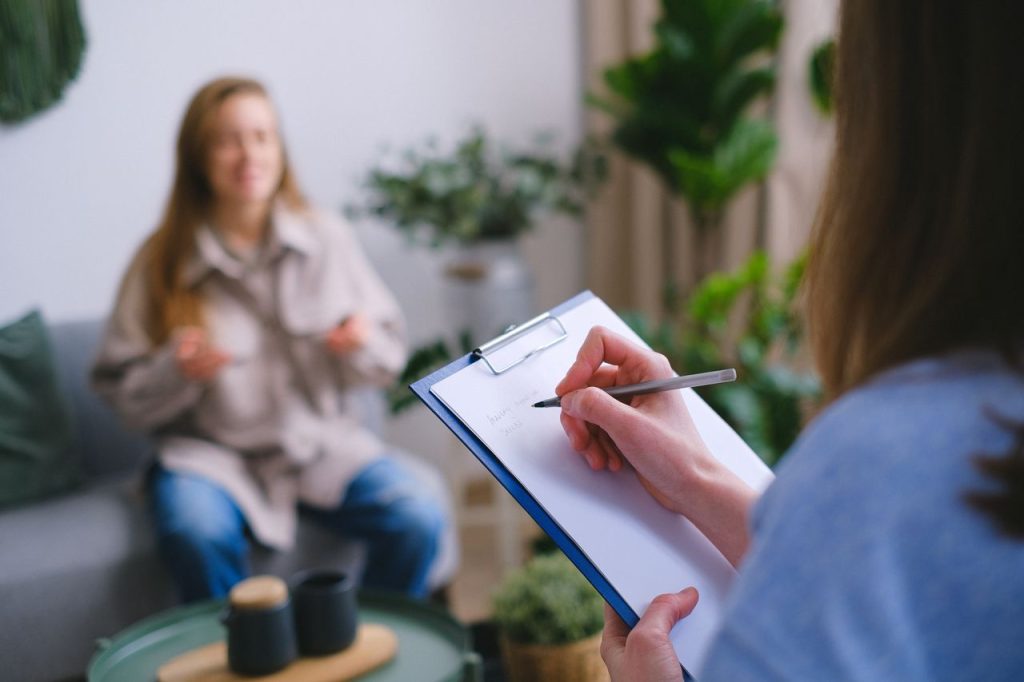 Can a Clinical Psychologist in Dubai Help You Cope With Serious Illness?