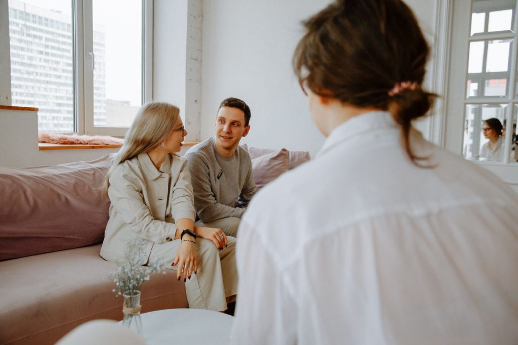 Your Partner Is Anxious. What Can a Clinical Psychologist in Dubai Do for the Relationship?