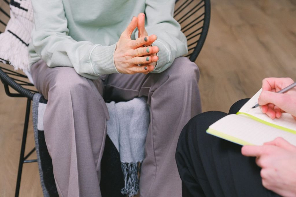 How Does a Clinic Match You With the Best Psychologist in Dubai?